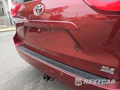 2016 Toyota Sienna XLE 7-Passenger 119.3" WB - zdjęcie 25 z 28 - miniatura