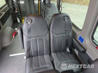 2016 Mercedes-Benz Sprinter 2500 Passenger Van High Roof 170.3" WB - zdjęcie 13 z 27 - miniatura