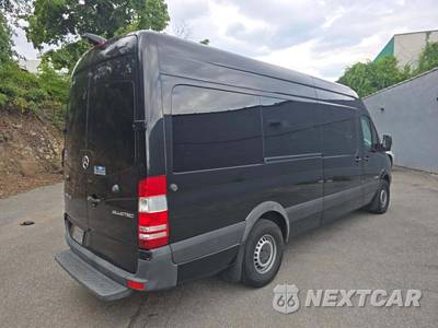 2016 Mercedes-Benz Sprinter 2500 Passenger Van High Roof 170.3" WB - zdjęcie 3 z 27 - miniatura