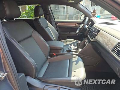 2020 Volkswagen Atlas Cross Sport V6 SE w/Technology - zdjęcie 18 z 30 - miniatura