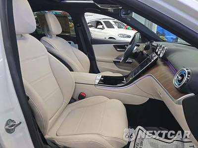 2022 Mercedes-Benz C 300 4MATIC Sedan - zdjęcie 18 z 22 - miniatura