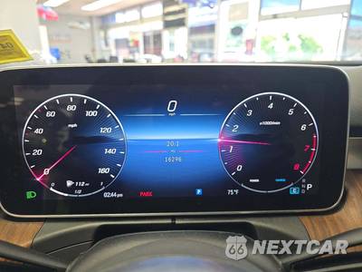 2022 Mercedes-Benz C 300 4MATIC Sedan - zdjęcie 9 z 22 - miniatura