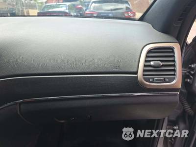 2015 Jeep Grand Cherokee Limited - zdjęcie 19 z 27 - miniatura