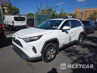 2022 Toyota RAV4 Hybrid XLE - zdjęcie 1 z 22 - miniatura