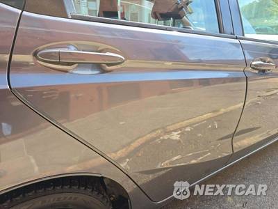 2015 Honda Fit LX - zdjęcie 27 z 29 - miniatura