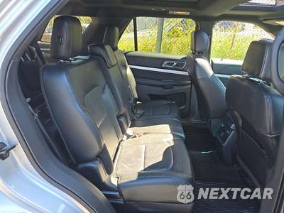 2016 Ford Explorer XLT - zdjęcie 17 z 26 - miniatura