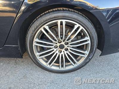 2018 BMW 5 Series Sedan M550i xDrive - zdjęcie 26 z 31 - miniatura