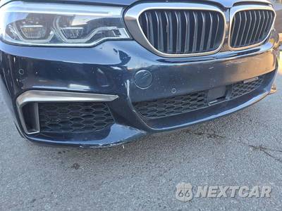 2018 BMW 5 Series Sedan M550i xDrive - zdjęcie 22 z 31 - miniatura
