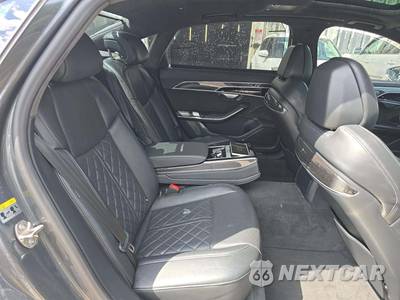 2020 Audi S8 - zdjęcie 16 z 20 - miniatura