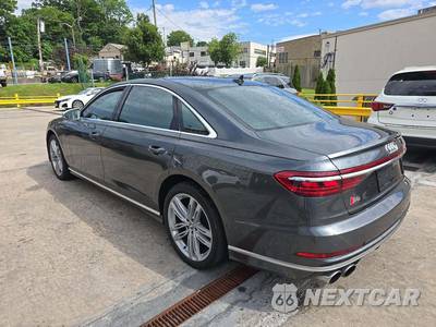 2020 Audi S8 - zdjęcie 2 z 20 - miniatura