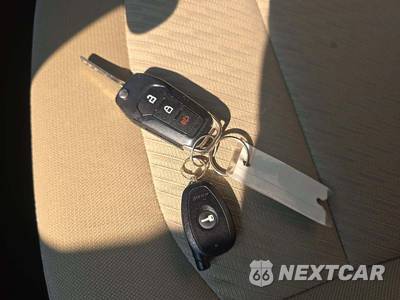 2016 Ford Explorer - zdjęcie 8 z 27 - miniatura