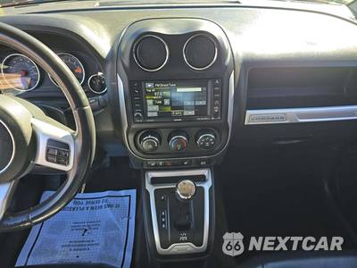 2014 Jeep Compass Latitude - zdjęcie 10 z 27 - miniatura