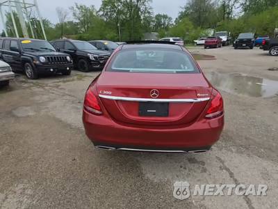 2017 Mercedes-Benz C 300 4MATIC Sedan - zdjęcie 4 z 30 - miniatura