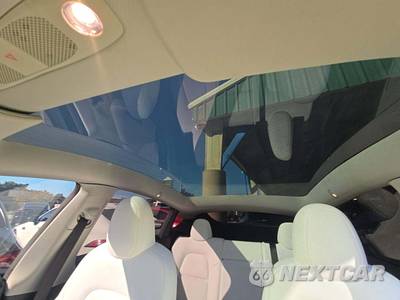 2023 Tesla Model Y Performance - zdjęcie 11 z 22 - miniatura
