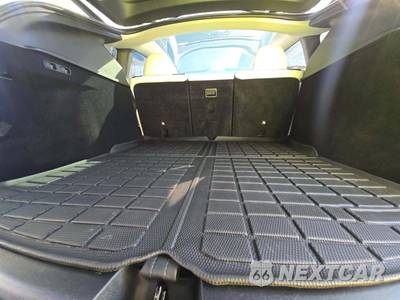 2023 Tesla Model Y Performance - zdjęcie 14 z 22 - miniatura