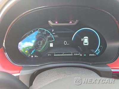 2023 Genesis GV70 2.5T - zdjęcie 9 z 20 - miniatura