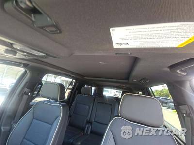 2024 GMC Yukon XL SLT 4SA - zdjęcie 8 z 18 - miniatura