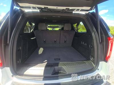 2024 GMC Yukon XL SLT 4SA - zdjęcie 12 z 18 - miniatura