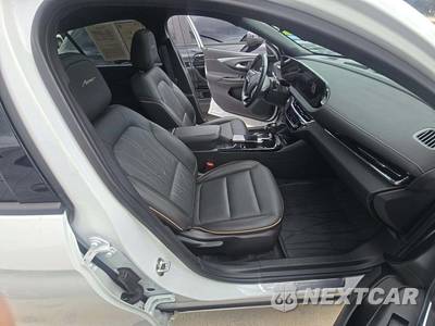 2025 Buick Envista Avenir G04 - zdjęcie 18 z 20 - miniatura