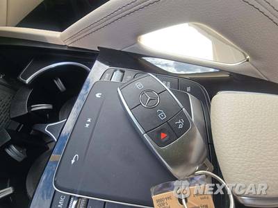 2025 Mercedes-Benz GLS 450 4MATIC - zdjęcie 8 z 21 - miniatura
