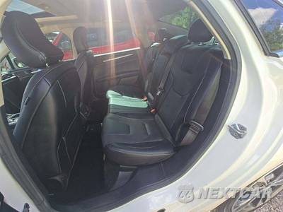 2017 Ford Fusion Titanium - zdjęcie 13 z 28 - miniatura