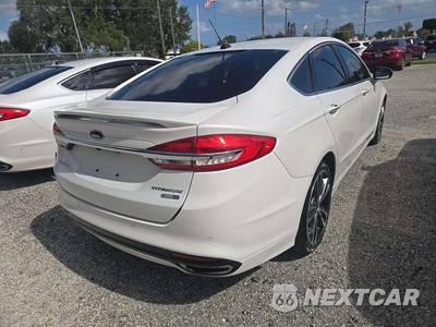 2017 Ford Fusion Titanium - zdjęcie 3 z 28 - miniatura