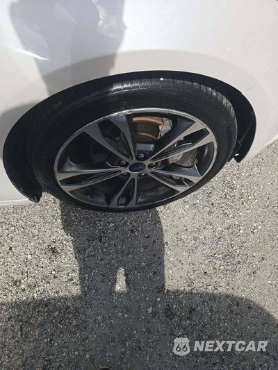 2017 Ford Fusion Titanium - zdjęcie 27 z 28 - miniatura