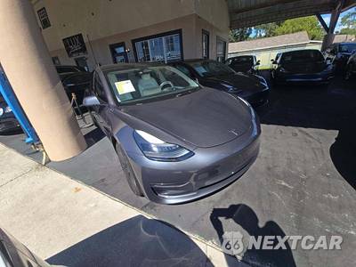 2023 Tesla Model 3 Standard Range - zdjęcie 4 z 21 - miniatura