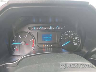 2020 Ford Super Duty F-450 Cab Chassis XL Crew Cab DRW - zdjęcie 9 z 19 - miniatura