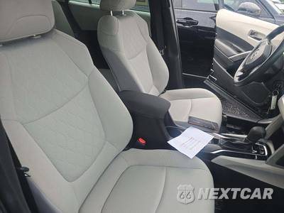 2022 Toyota Corolla Cross L - zdjęcie 18 z 22 - miniatura
