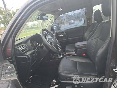 2021 Toyota 4Runner Nightshade - zdjęcie 6 z 20 - miniatura