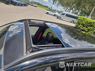 2023 Mercedes-Benz AMG GLB 35 4MATIC - zdjęcie 9 z 18 - miniatura