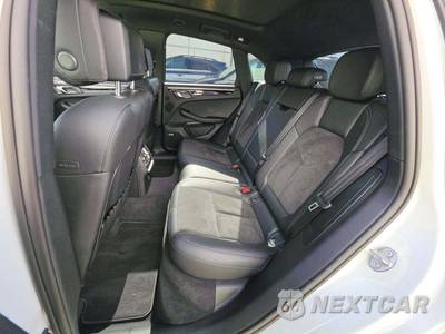 2020 Porsche Macan - zdjęcie 10 z 22 - miniatura