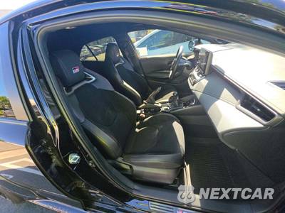 2025 Toyota GR Corolla Premium Plus - zdjęcie 18 z 26 - miniatura