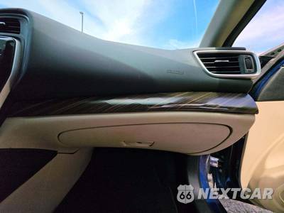 2016 Nissan Maxima 3.5 Platinum - zdjęcie 19 z 31 - miniatura