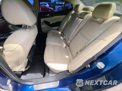 2016 Nissan Maxima 3.5 Platinum - zdjęcie 13 z 31 - miniatura