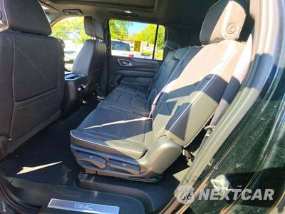 2022 GMC Yukon XL SLT - zdjęcie 13 z 24 - miniatura