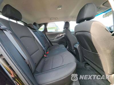 2018 Hyundai Elantra GT Hatchback - zdjęcie 16 z 22 - miniatura