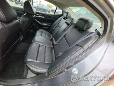 2023 Nissan Maxima SL - zdjęcie 13 z 29 - miniatura