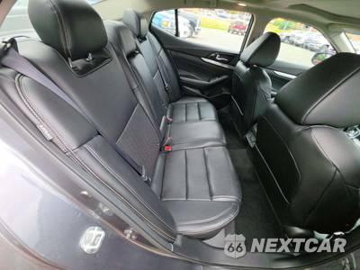 2023 Nissan Maxima SL - zdjęcie 16 z 29 - miniatura