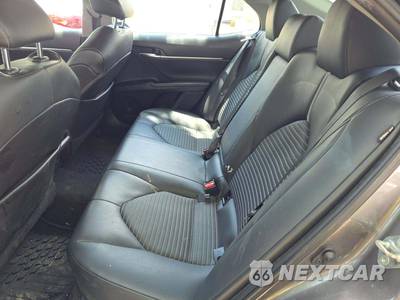 2020 Toyota Camry SE - zdjęcie 13 z 26 - miniatura