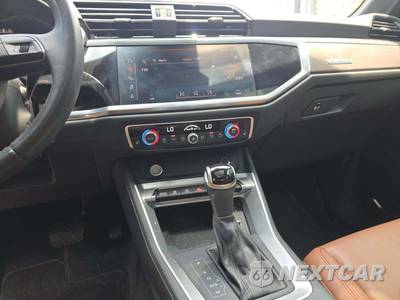 2019 Audi Q3 2.0T Premium Plus - zdjęcie 10 z 22 - miniatura