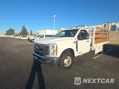 2026 Ford Super Duty F-350 Cab Chassis XL Regular Cab DRW