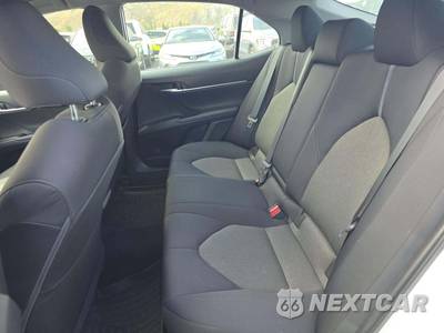 2022 Toyota Camry LE - zdjęcie 13 z 22 - miniatura