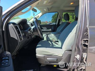 2015 Ram 1500 Express Extended Cab Medium Bed - zdjęcie 6 z 31 - miniatura