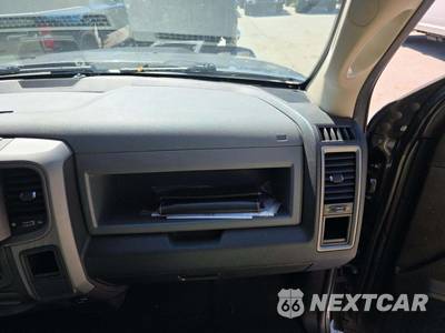 2015 Ram 1500 Express Extended Cab Medium Bed - zdjęcie 19 z 31 - miniatura