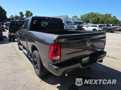 2015 Ram 1500 Express Extended Cab Medium Bed - zdjęcie 2 z 31 - miniatura