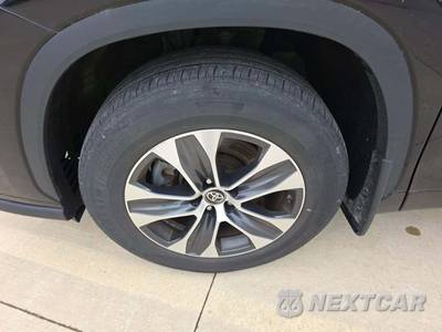 2023 Toyota Highlander XLE - zdjęcie 20 z 22 - miniatura