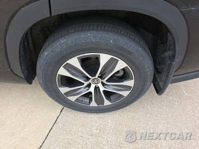 2023 Toyota Highlander XLE - zdjęcie 21 z 22 - miniatura