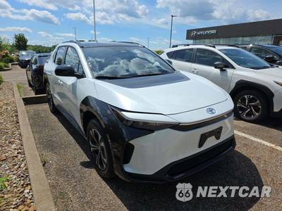 2023 Toyota bZ4X XLE - zdjęcie 4 z 21 - miniatura
